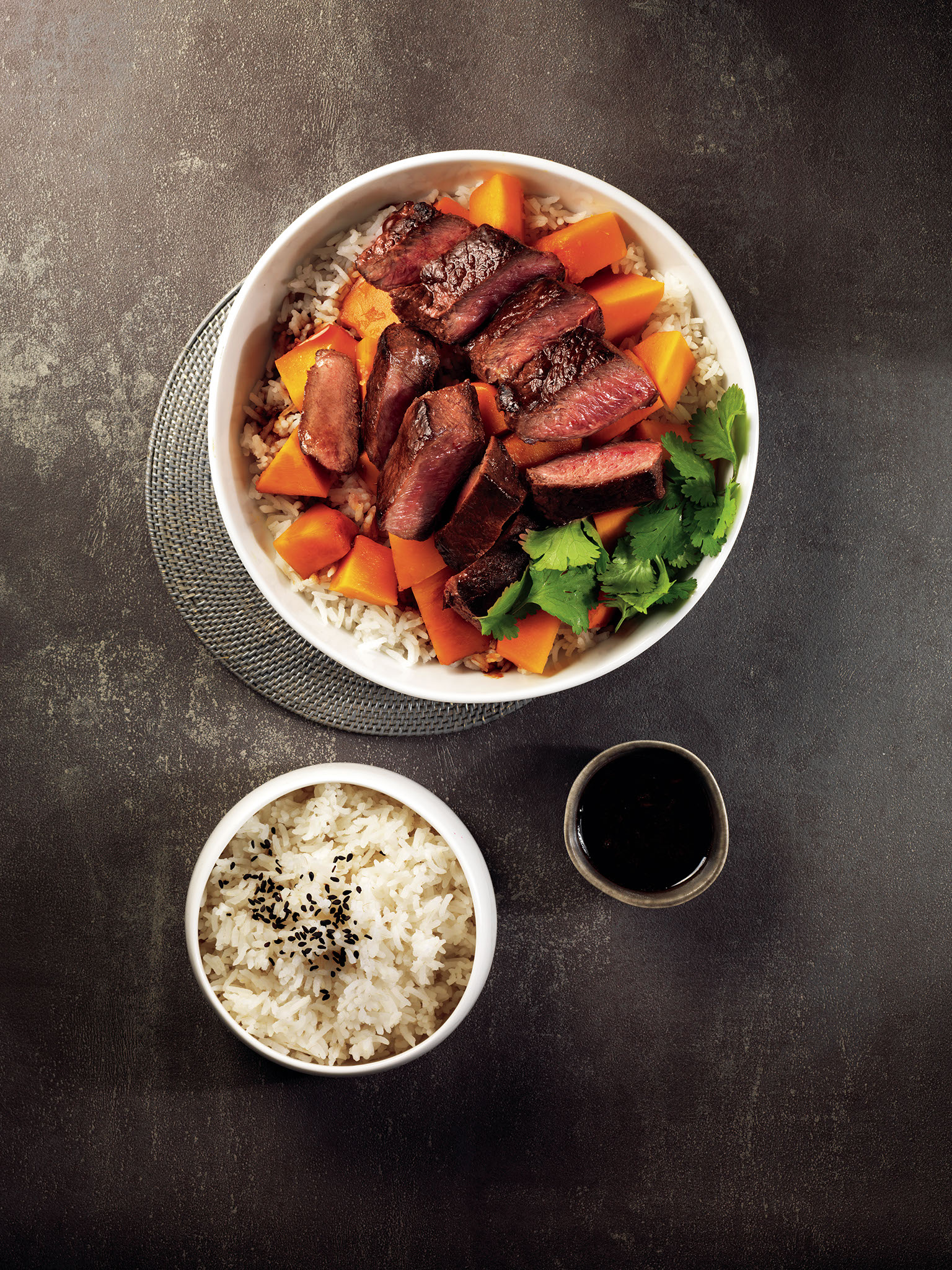 Beef, flat iron, product, cooked, plate