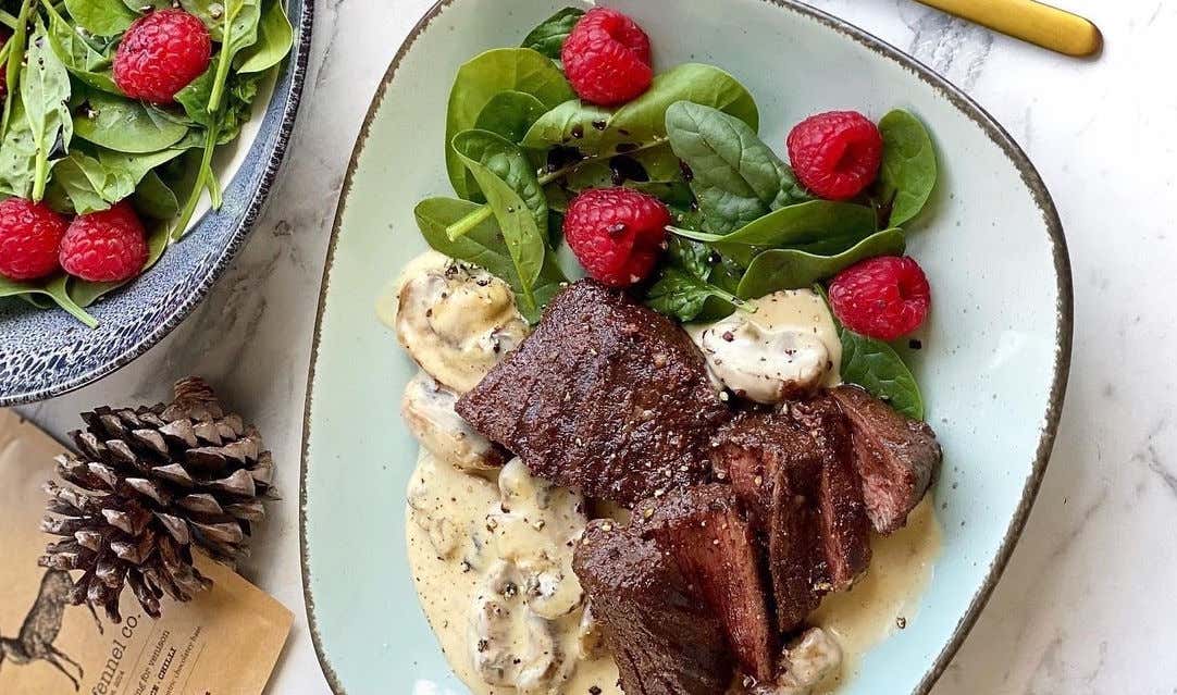 Cocoa Chilli Spiced Venison Medallions with Creamy Mushrooms and Raspberry Salad