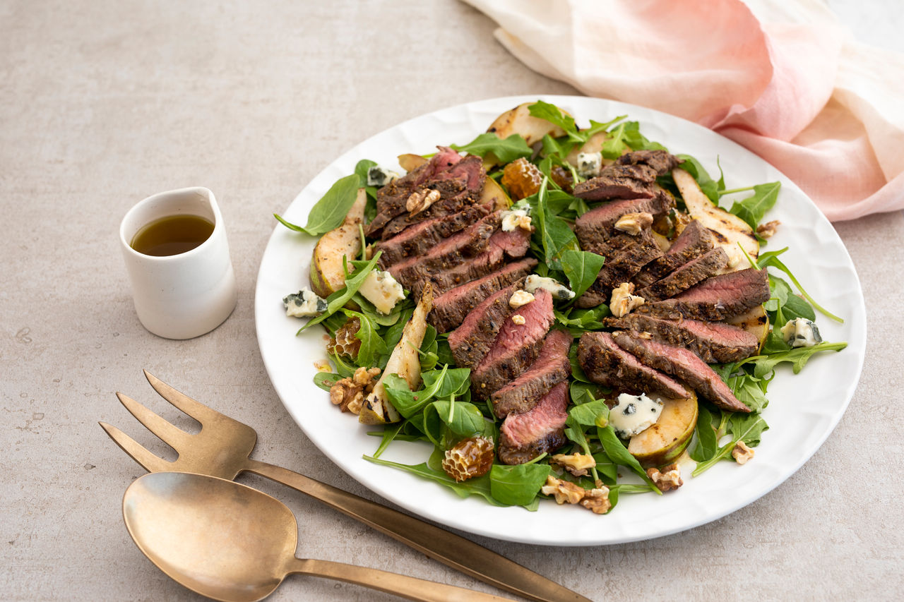 Venison Medallions with Rocket, Grilled Pear and Walnut Salad 